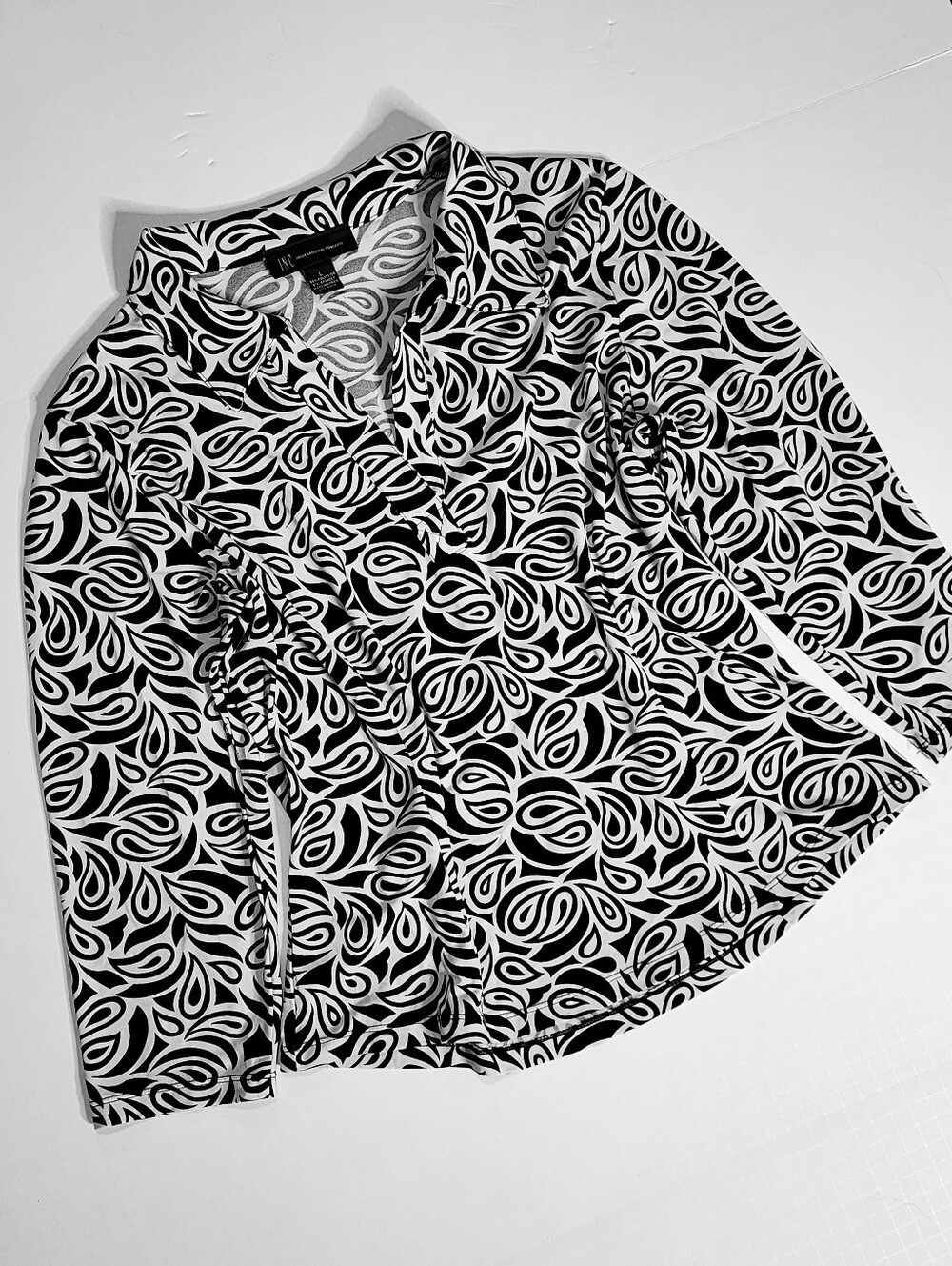 Large Black & White Fancy Blouse